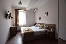 Day Room Art Hotel