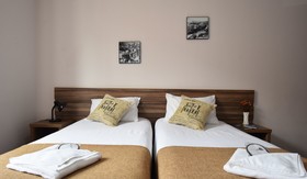 Day Room Art Hotel