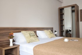 Day Room Art Hotel