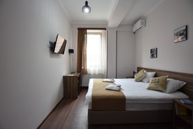 Day Room Art Hotel