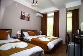 Diuma Hotel