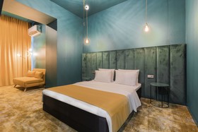 Freeze Inn Hotel