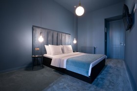 Freeze Inn Hotel