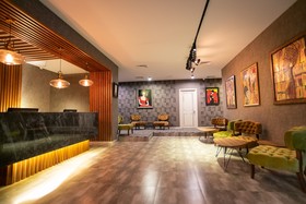 Gallery Art Hotel