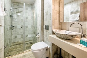 Link Hotel