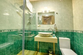Link Hotel