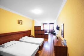 Fortune Palace Hotel