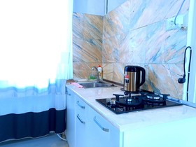 Grayhouse Elia Apartment