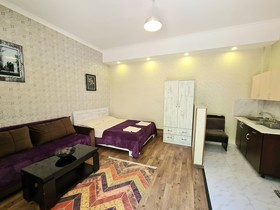 Grayhouse Elia Apartment