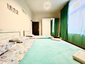 Grayhouse Elia Apartment