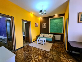 Grayhouse Elia Apartment