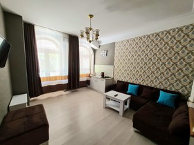 Grayhouse Elia Apartment