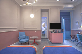 Heritage Hotel And Suites