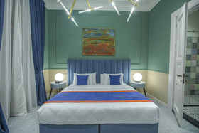 Heritage Hotel And Suites