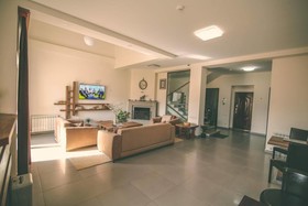 Hills Hotel