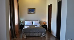 Hotel At Metro