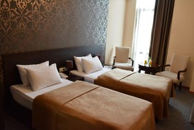 Hotel City