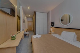 Hotel City