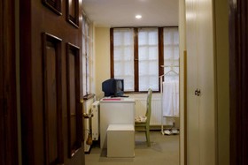 Hotel Demi