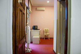Hotel Demi