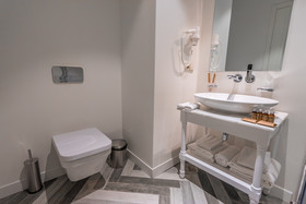Mira Vere Hotel