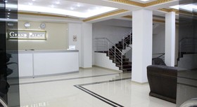 Hotel Grand Palace