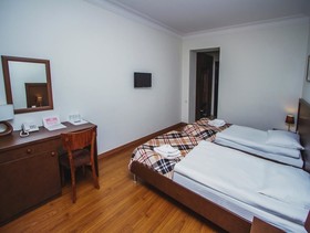 Hotel Lux
