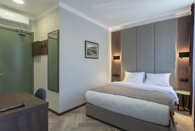 Hotel Old Wall