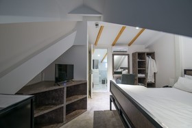 Hotel Opinion
