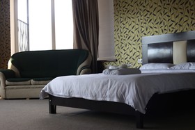7 Star Hotel