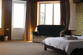 7 Star Hotel