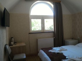 7 Star Hotel