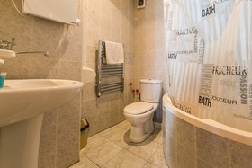 Hotel 38