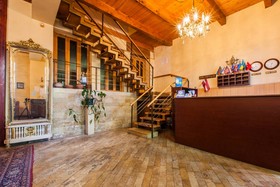 Hotel 38