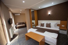 Hotel Voyager