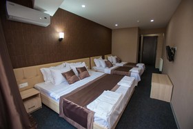 Hotel Voyager