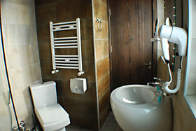 Hotel West
