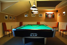 Hotel West