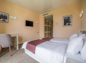 Iveria Inn Hotel