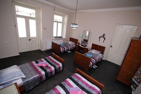 Leon Hostel