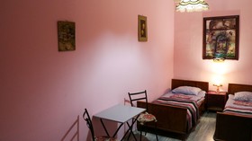Leon Hostel