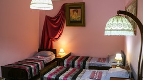 Leon Hostel