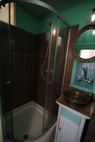 Leon Hostel