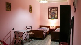 Leon Hostel