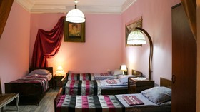 Leon Hostel