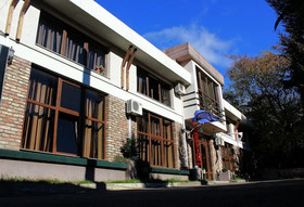 Lucky Hotel