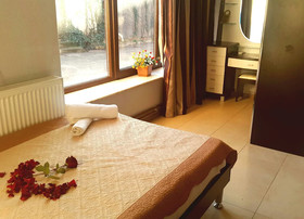 Lucky Hotel