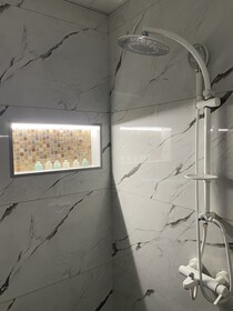 Luxin Hotel