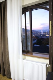 M&M Hotel