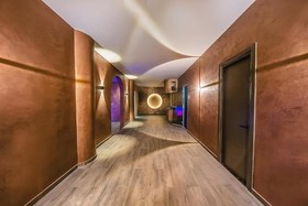 Meta Business Hotel